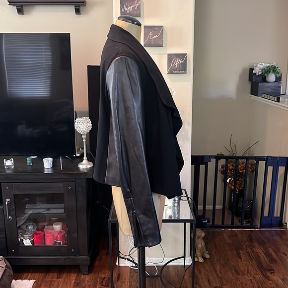 Stunning Diane von Furstenberg Leather Sleeve Jacket Sz 8 NWOT - Picture 6 of 11